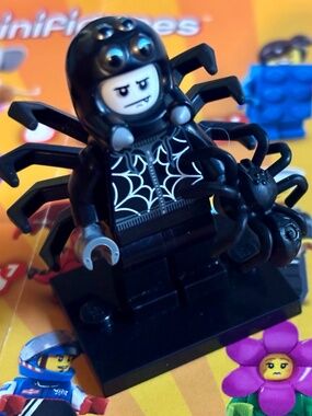 LEGO Series 18 "Spider Suit Boy" col320 with stand, accessories & pamphlet